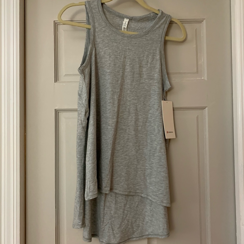 Lululemon “long for length tank” NWT
